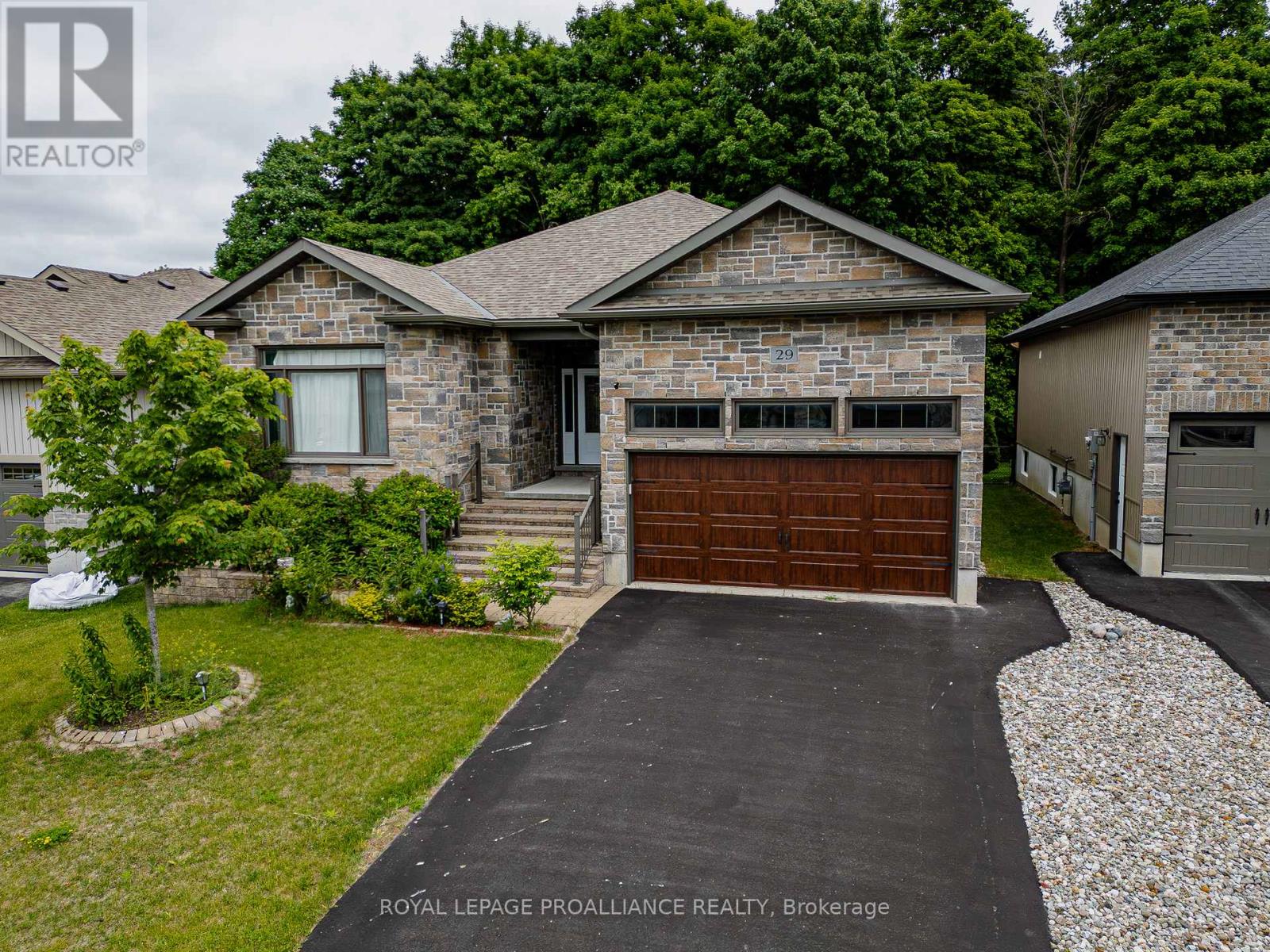 29 Autumn Grove, Quinte West, Ontario  K8V 5P4 - Photo 47 - X13049932