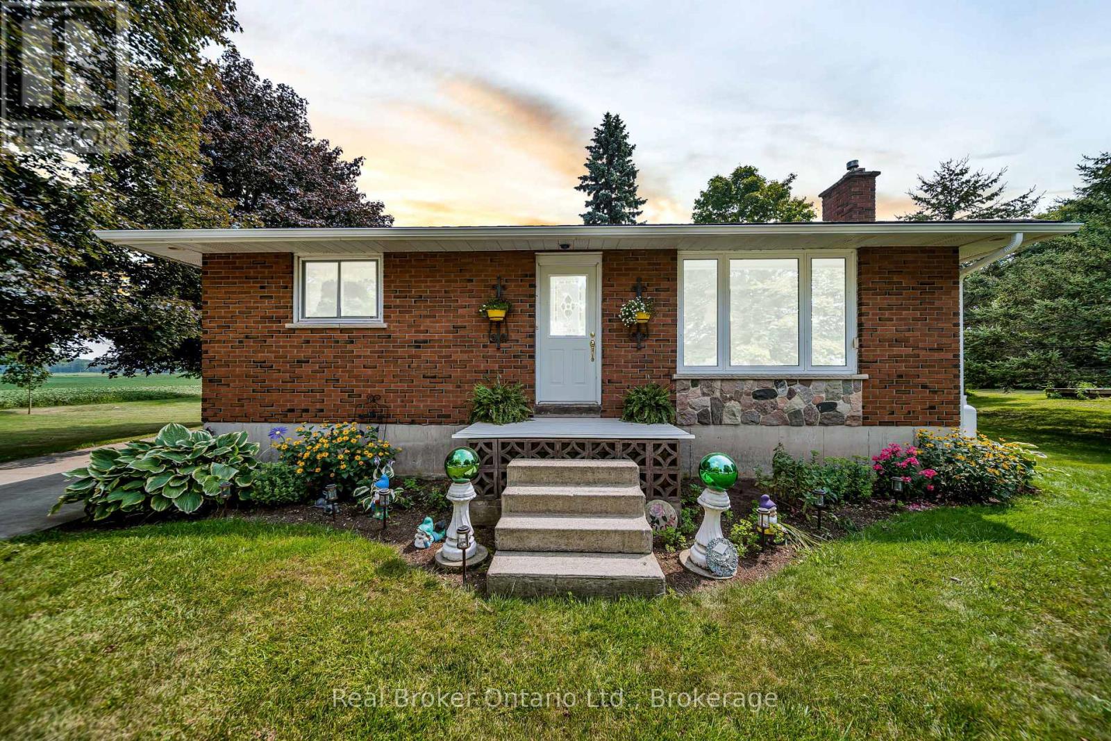 5427 Perth Rd 178 Road, North Perth, Ontario  N0G 2P0 - Photo 2 - X13050016