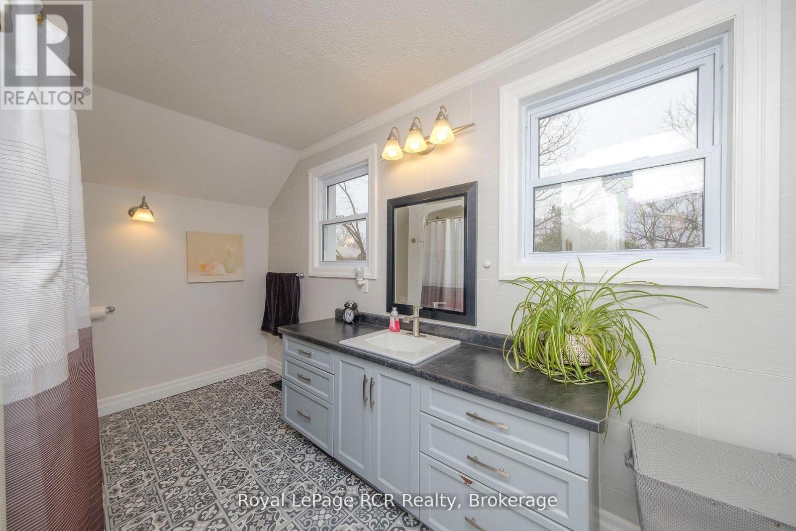 335 Ross Street, Huron-Kinloss, Ontario  N0G 2H0 - Photo 15 - X13050044