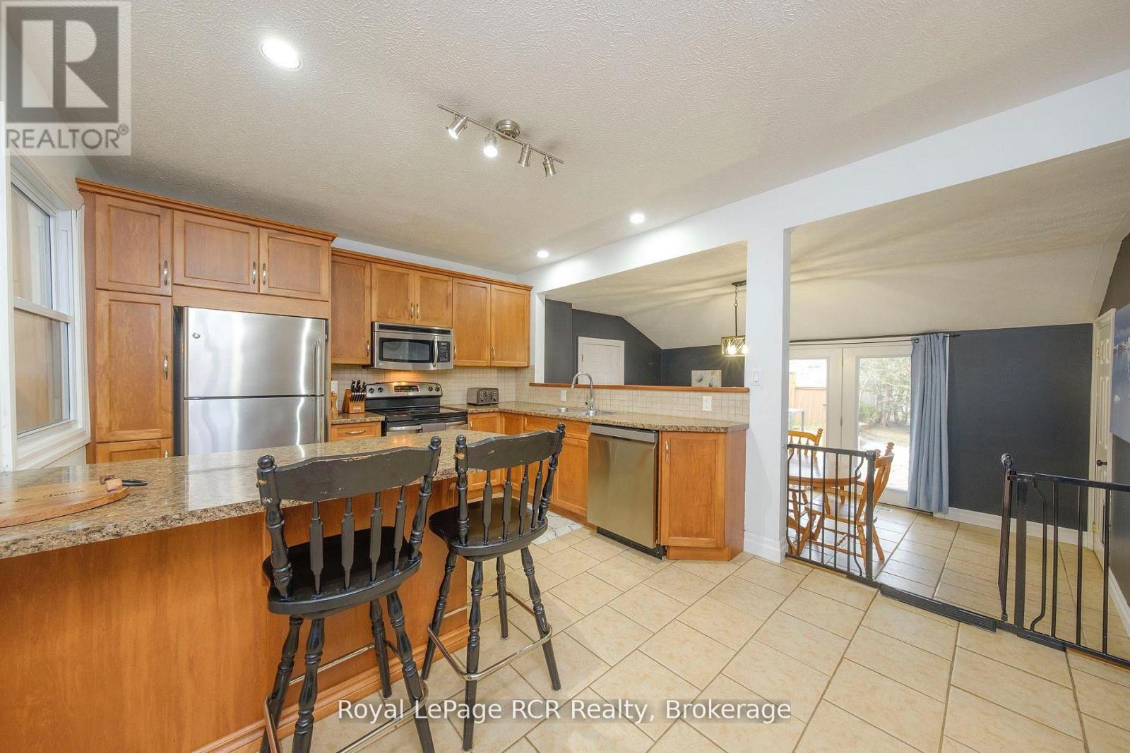 335 Ross Street, Huron-Kinloss, Ontario  N0G 2H0 - Photo 4 - X13050044