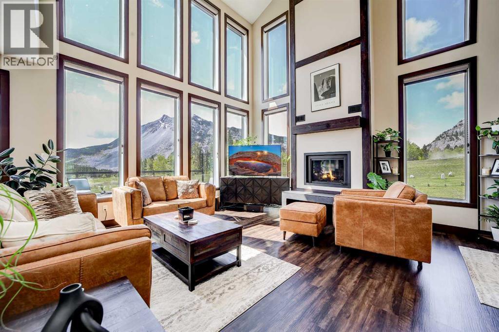 2616 Valley Ridge Drive, Frank, Alberta  T0K 0E0 - Photo 10 - A2279173