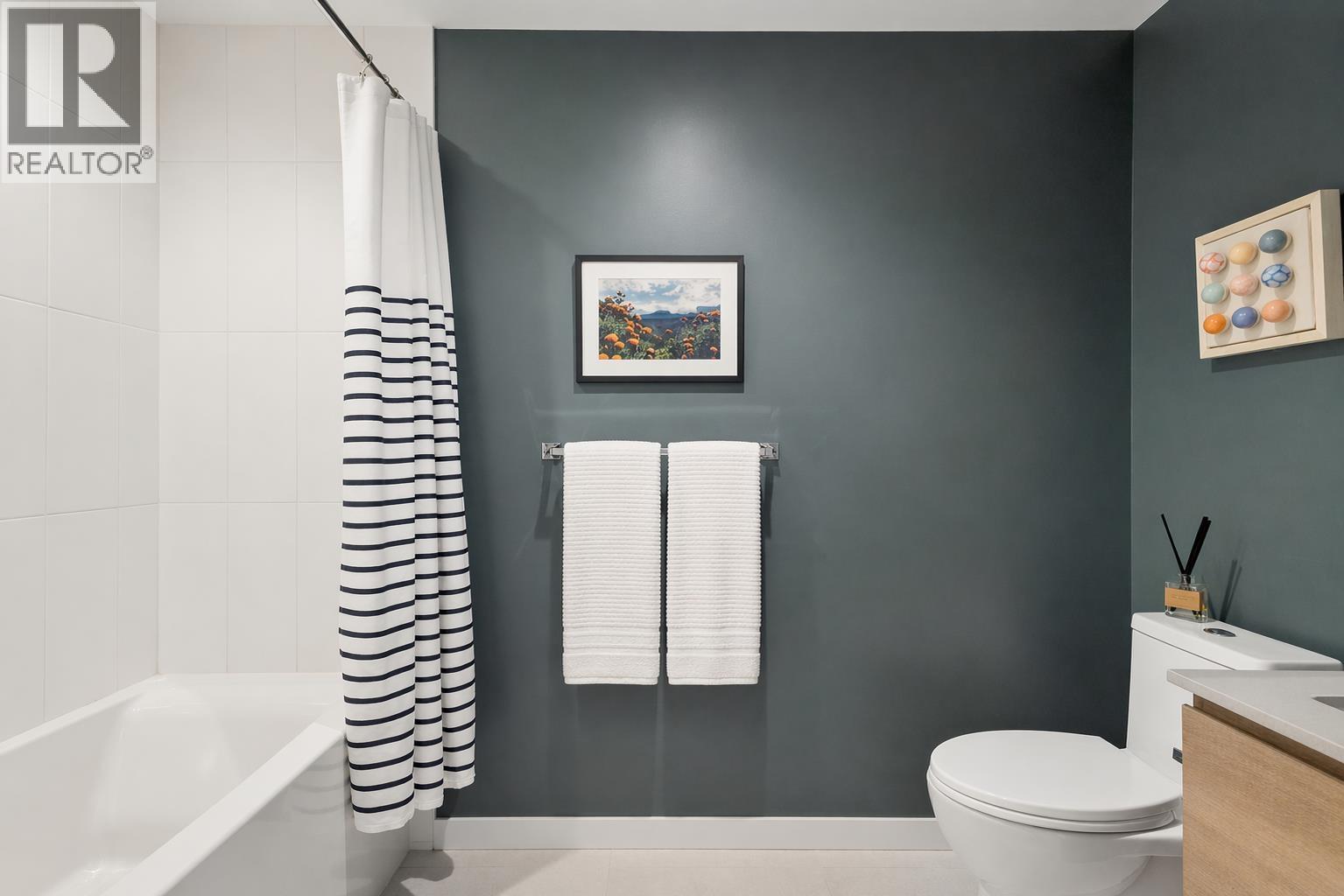 107 715 W 15th Street, North Vancouver, British Columbia  V7M 1T2 - Photo 25 - R3116058