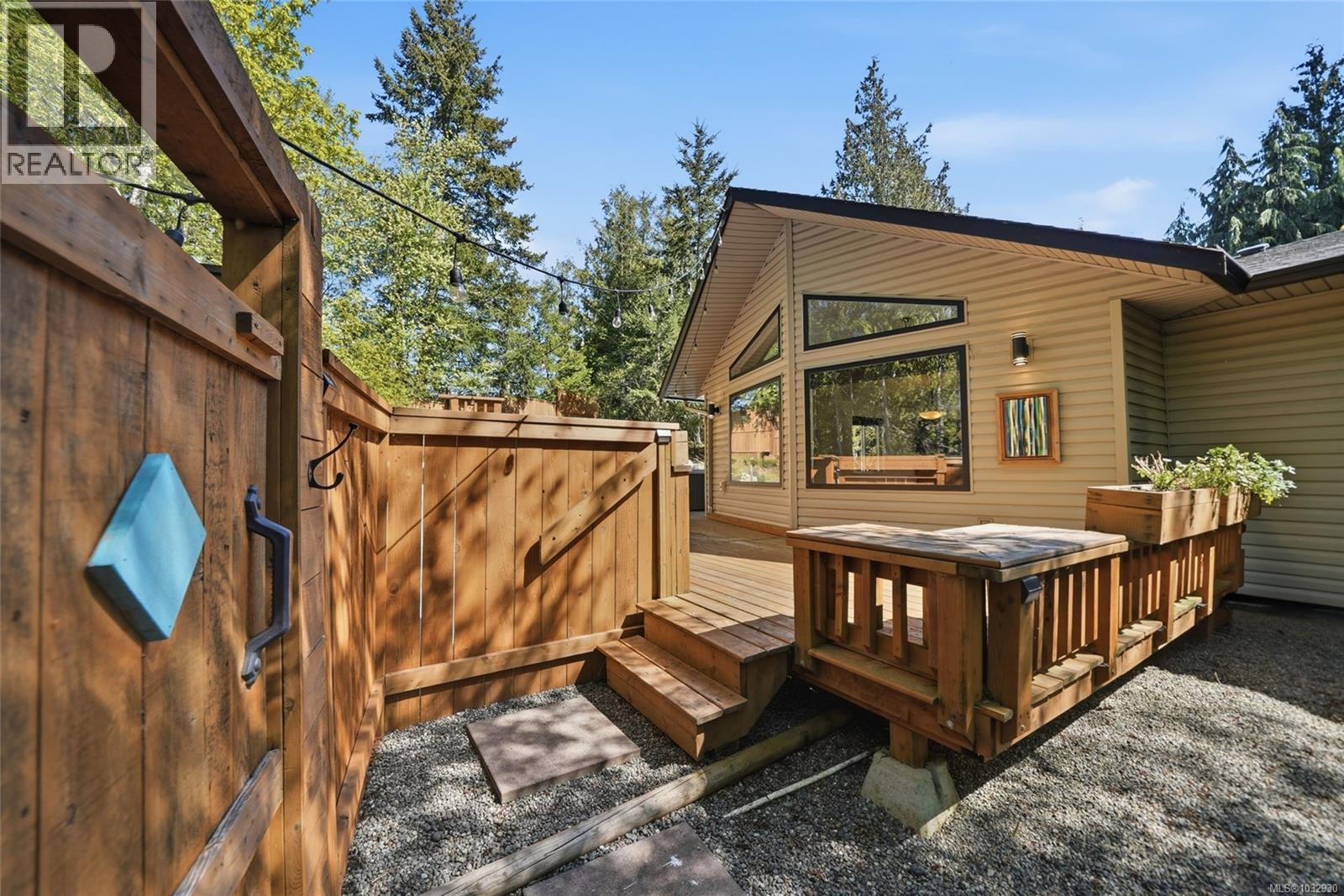 1719 Miama Crt, Qualicum Beach, British Columbia  V9K 2S3 - Photo 13 - 1032930