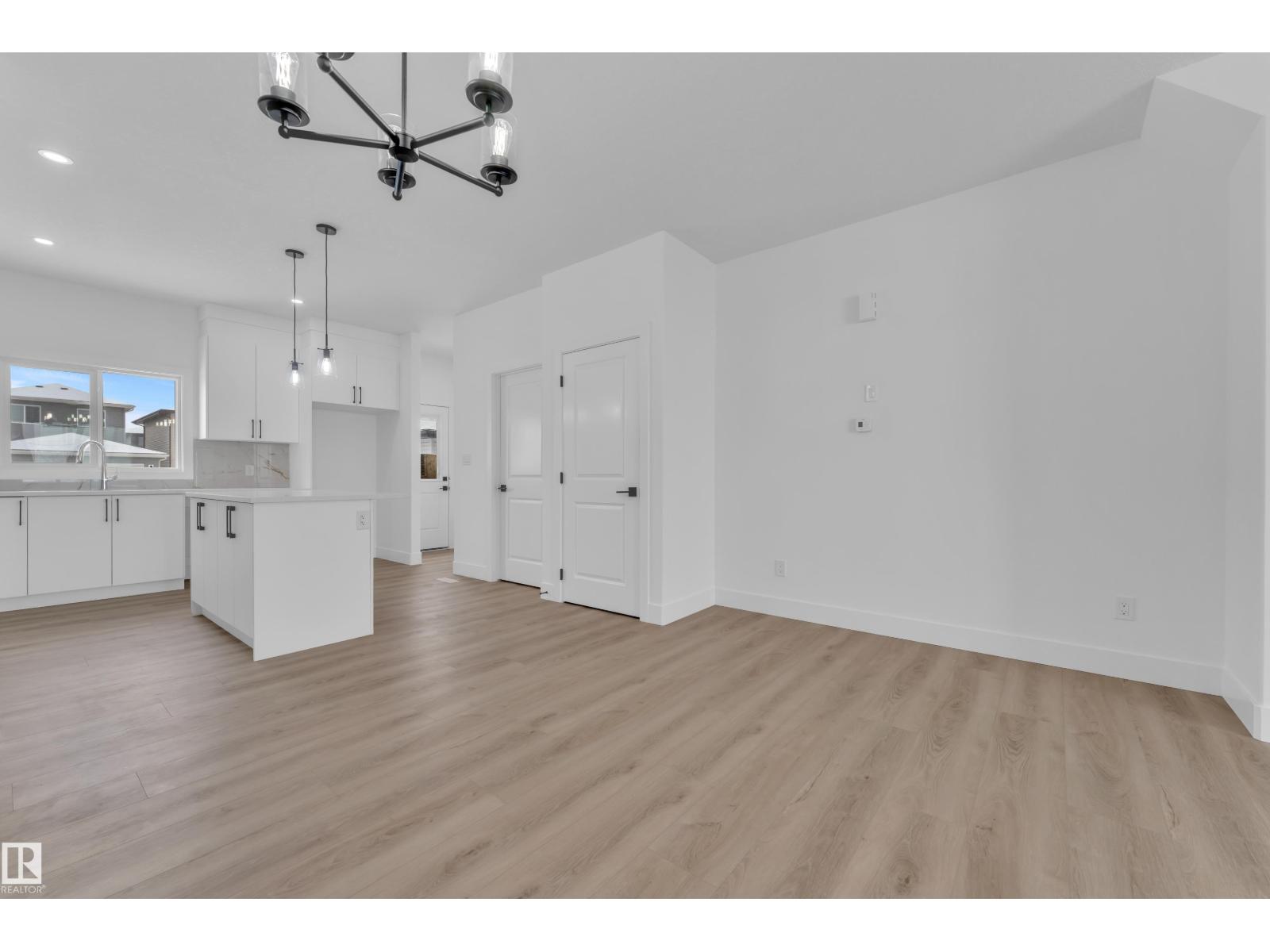 82 Patriot Wy, Spruce Grove, Alberta  T7X 4E8 - Photo 11 - E4484394