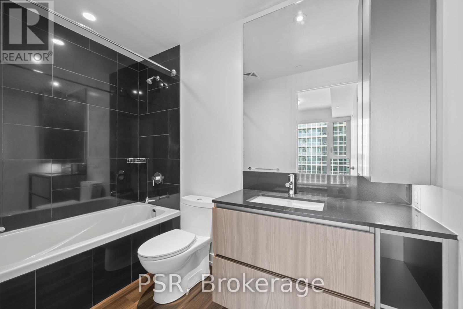 1601 - 11 Ordnance Street, Toronto, Ontario  M6K 0H4 - Photo 12 - C13050040