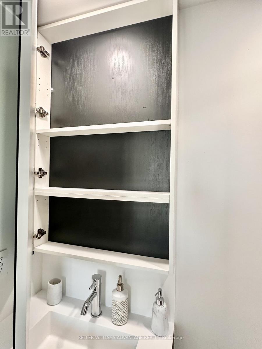 802 - 20 Edward Street, Toronto, Ontario  M5G 0C5 - Photo 5 - C13050050