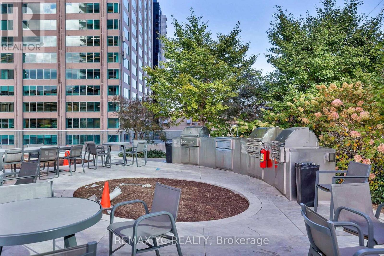 5905 - 1 Bloor Street E, Toronto, Ontario  M4W 0A8 - Photo 17 - C13050120