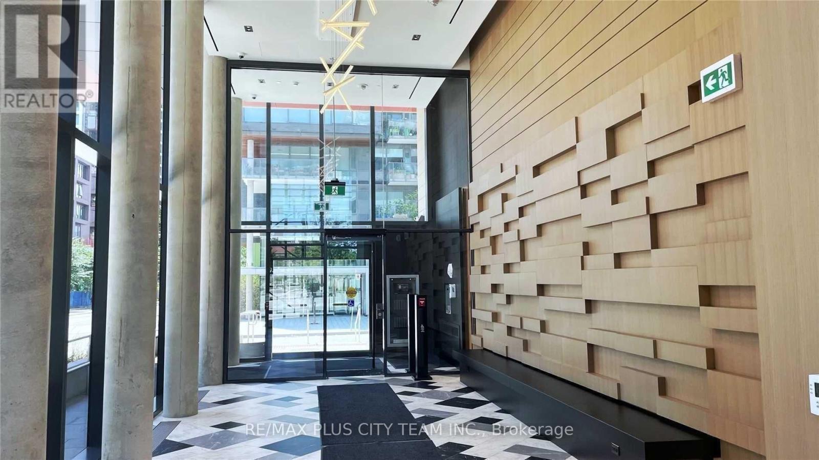 N565 - 35 Rolling Mills Road, Toronto (Waterfront Communities), Ontario  M5A 0V6 - Photo 2 - C13050168