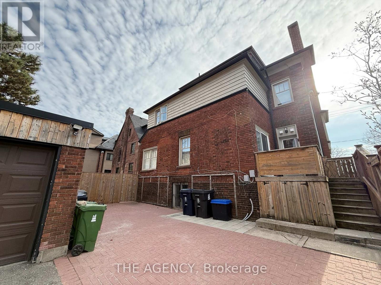 31 Oriole Parkway, Toronto, Ontario  M4V 2C9 - Photo 4 - C13050186