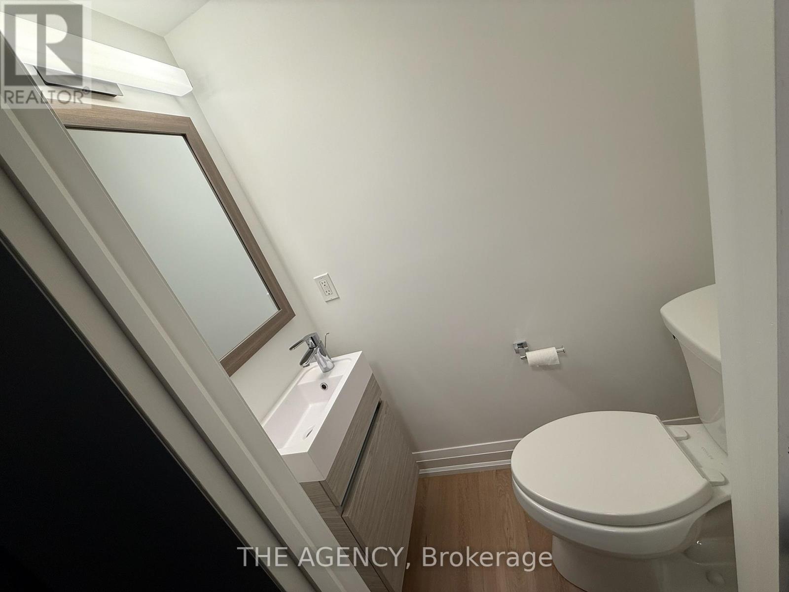 31 Oriole Parkway, Toronto, Ontario  M4V 2C9 - Photo 8 - C13050186