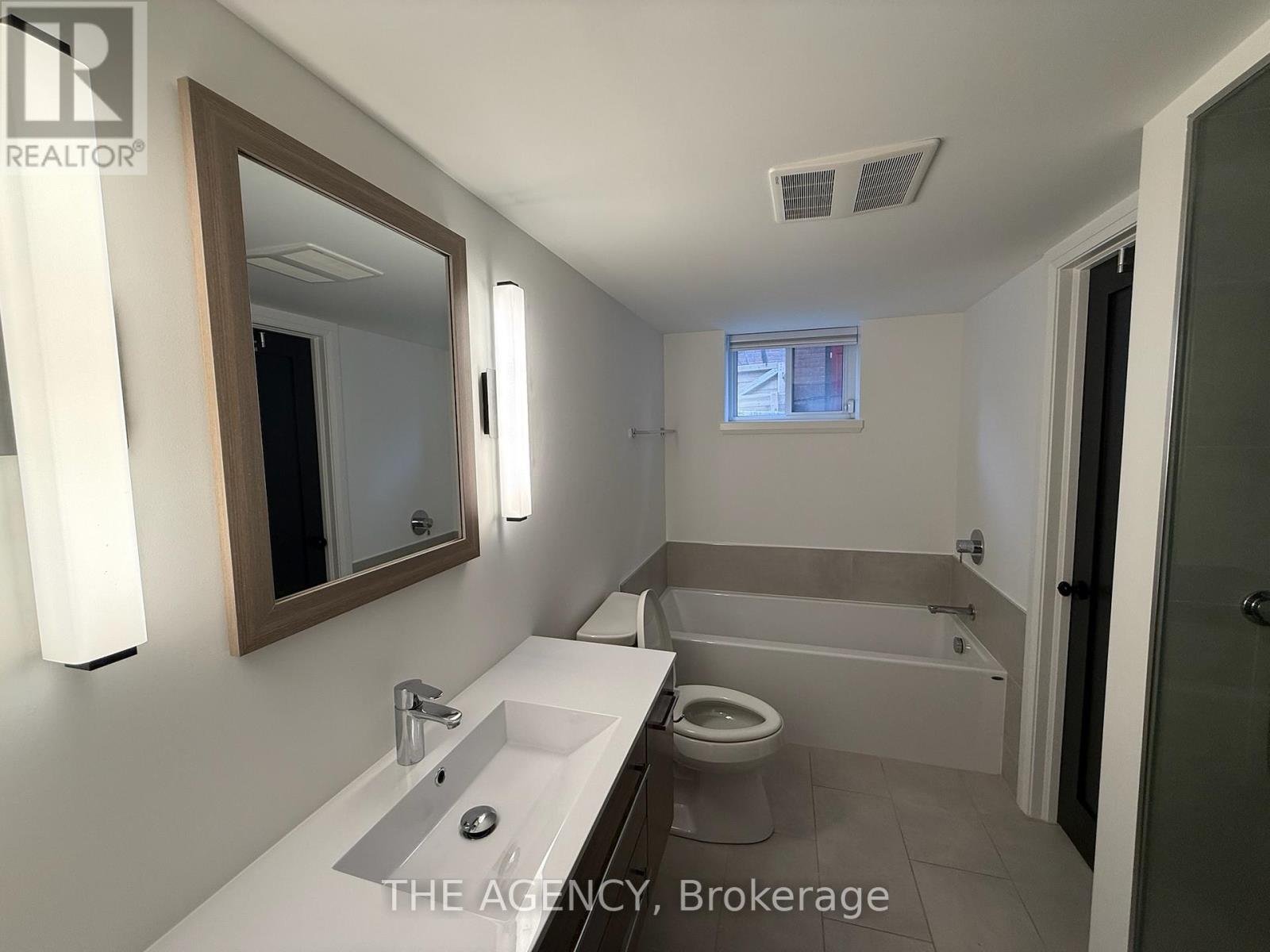 31 Oriole Parkway, Toronto, Ontario  M4V 2C9 - Photo 9 - C13050186