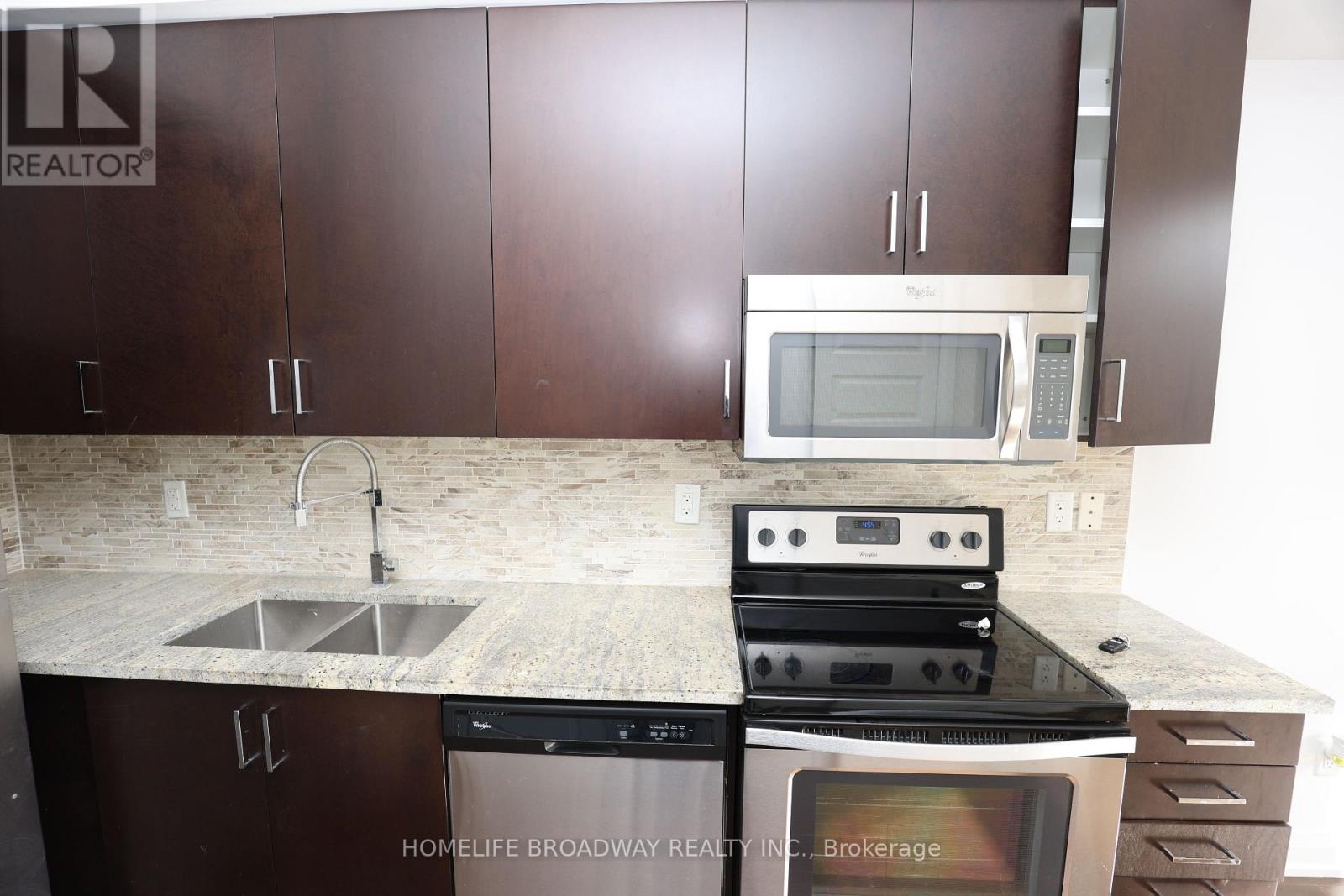 111 - 23 Eldora Avenue, Toronto, Ontario  M2M 1R3 - Photo 14 - C13050192