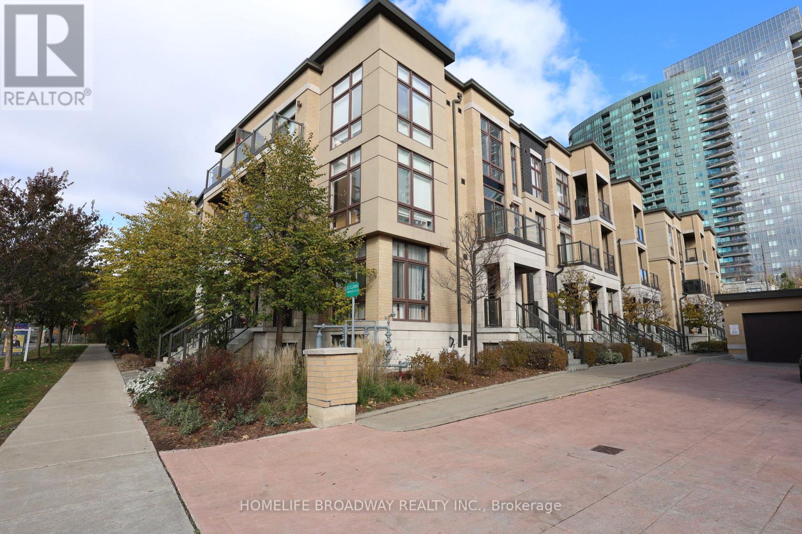 111 - 23 Eldora Avenue, Toronto, Ontario  M2M 1R3 - Photo 3 - C13050192