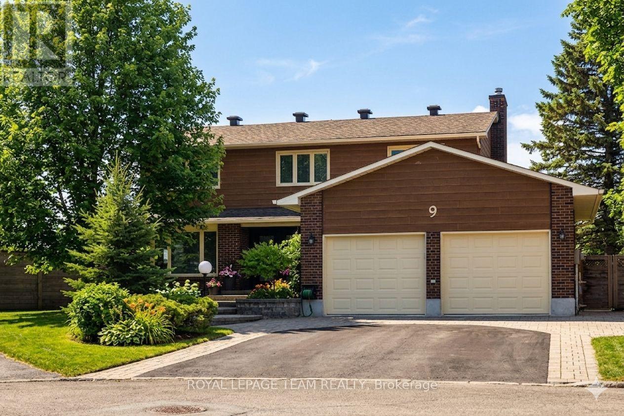 9 CASGRAIN COURT, Ottawa, Ontario