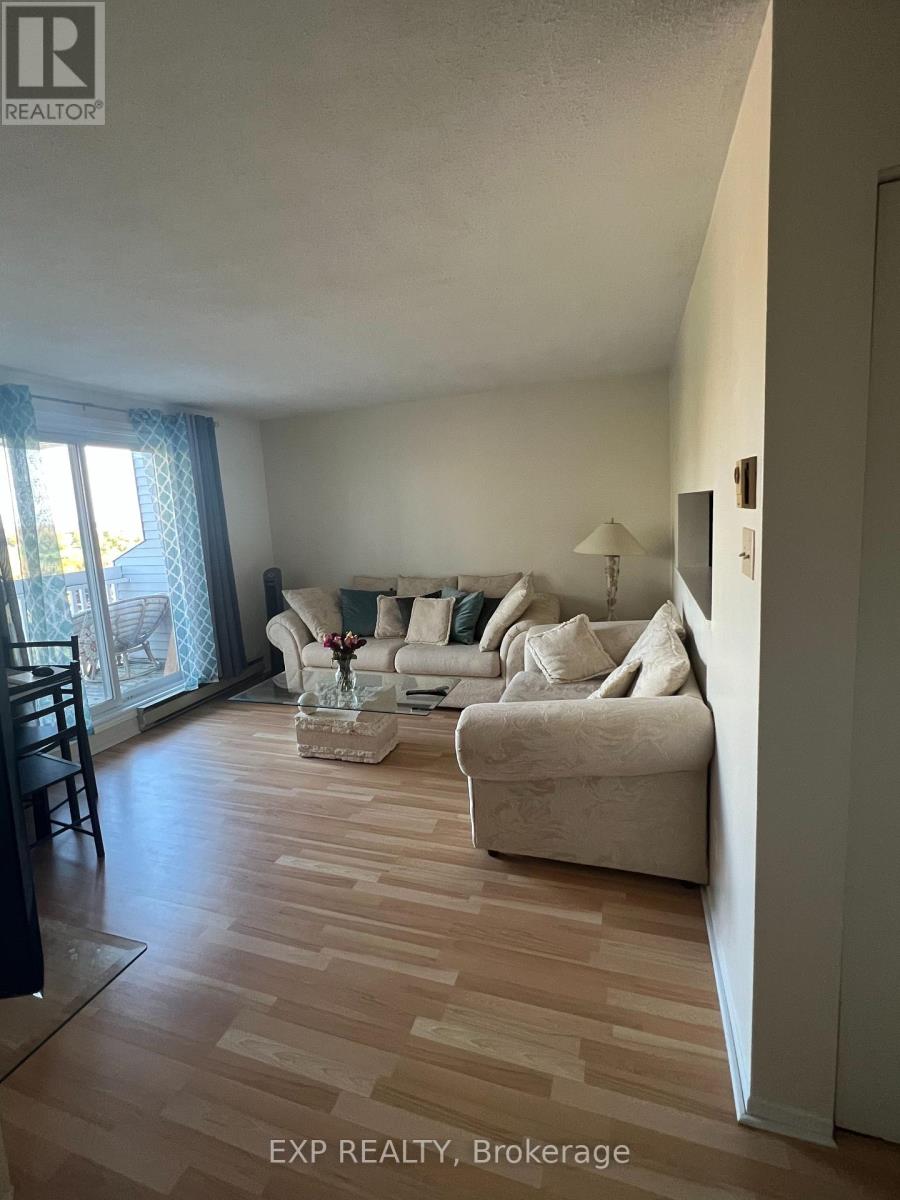 407 - 216 Viewmount Drive, Ottawa, Ontario  K2E 7X4 - Photo 5 - X13050198