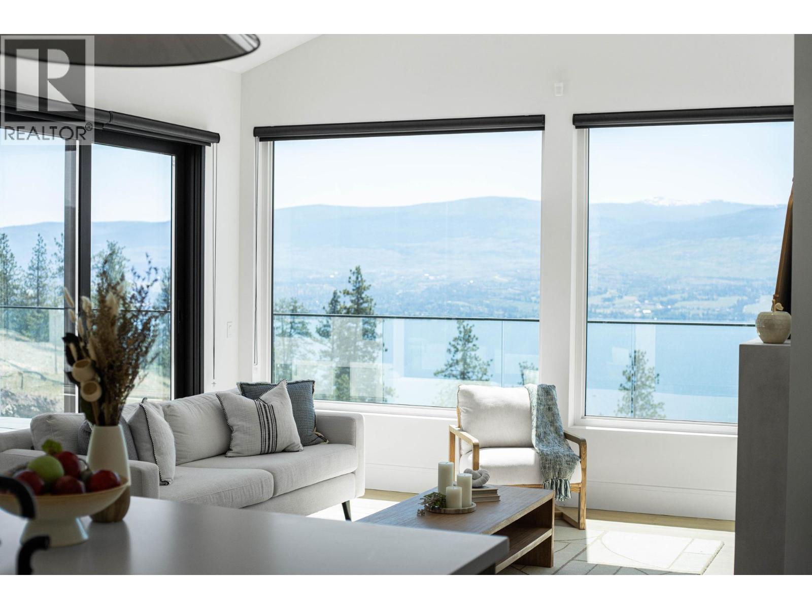 1327 Vineyard Drive, West Kelowna, British Columbia  V4T 3H9 - Photo 9 - 10385018