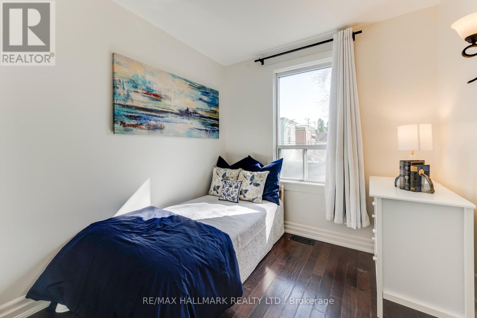 129 Woodfield Road, Toronto, Ontario  M4L 2W5 - Photo 18 - E13049978