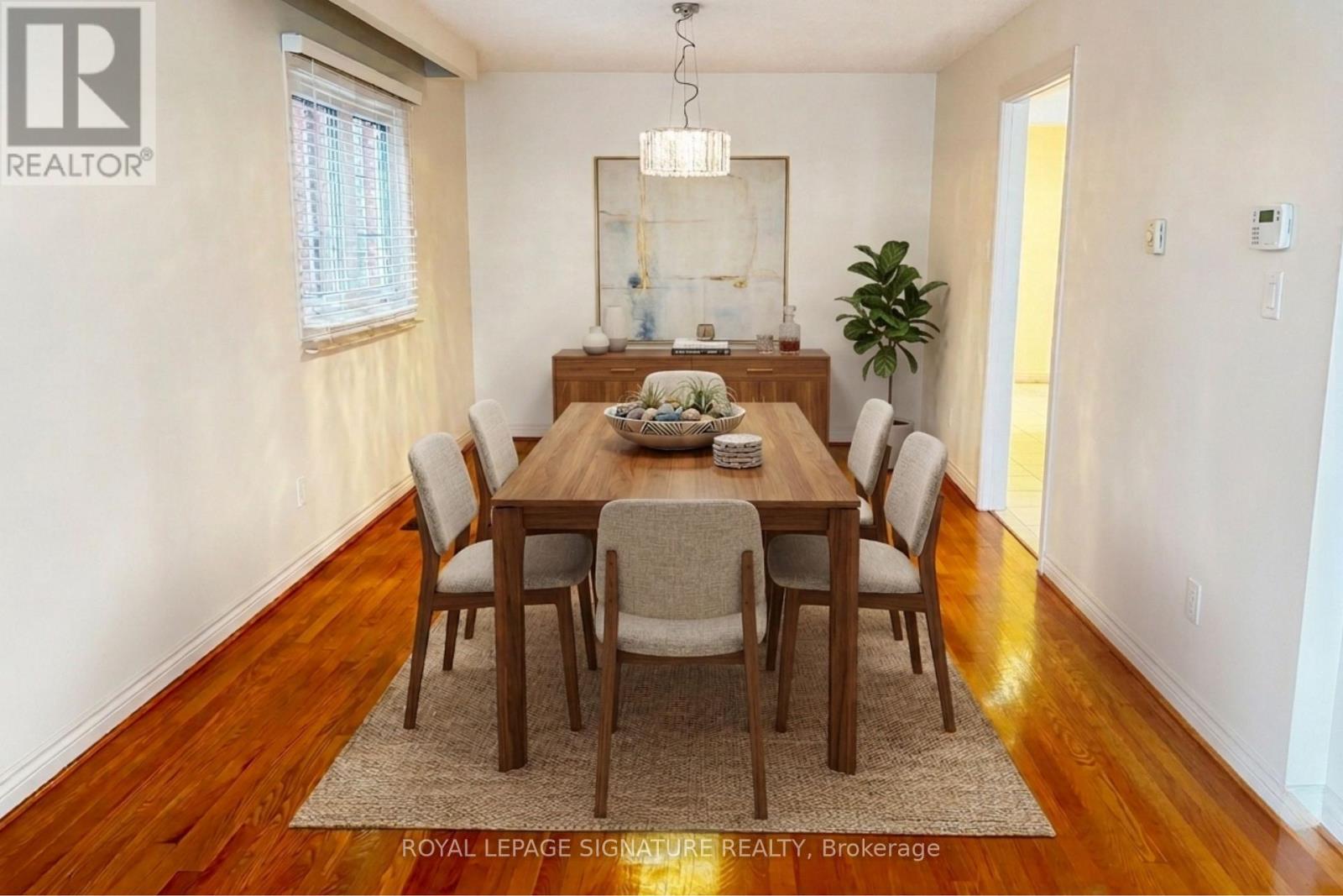 248 Gowan Avenue, Toronto, Ontario  M4J 2K6 - Photo 5 - E13049980