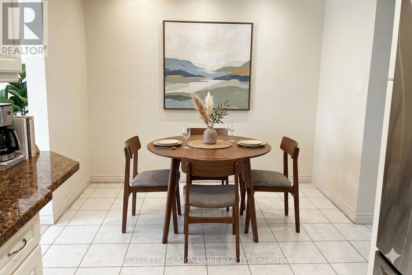 248 Gowan Avenue, Toronto, Ontario  M4J 2K6 - Photo 7 - E13049980