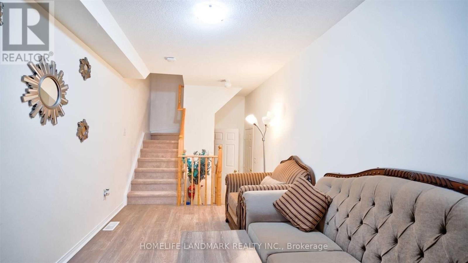 38 Silvester Street, Ajax, Ontario  L1Z 0M5 - Photo 6 - E13050108