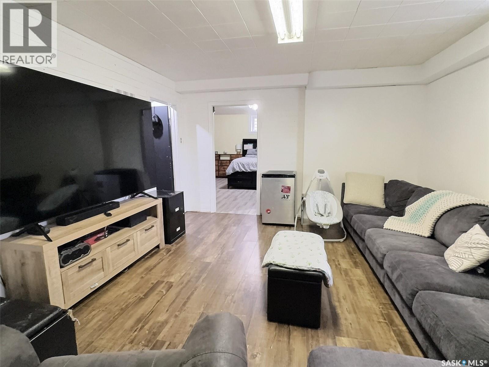 1726 3rd Street, Estevan, Saskatchewan  S4A 0S8 - Photo 26 - SK034080