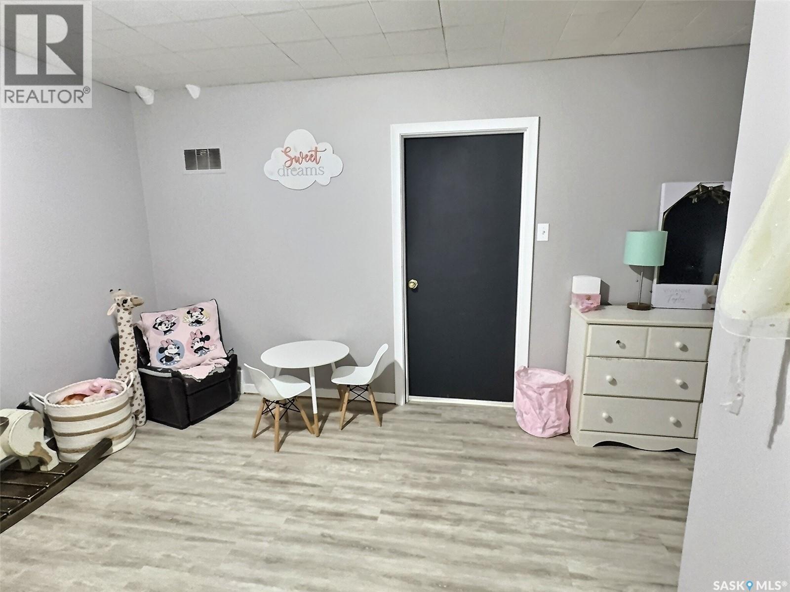 1726 3rd Street, Estevan, Saskatchewan  S4A 0S8 - Photo 32 - SK034080