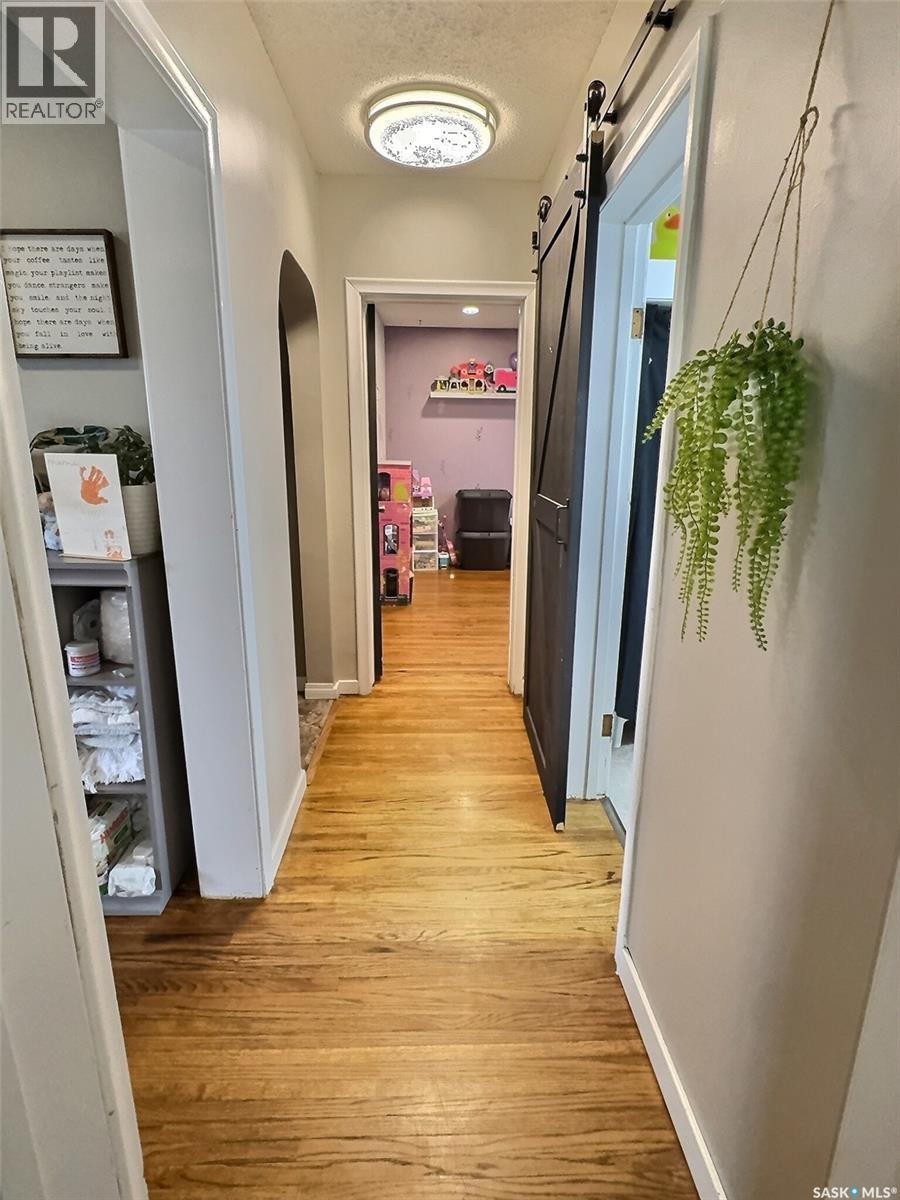 1726 3rd Street, Estevan, Saskatchewan  S4A 0S8 - Photo 8 - SK034080