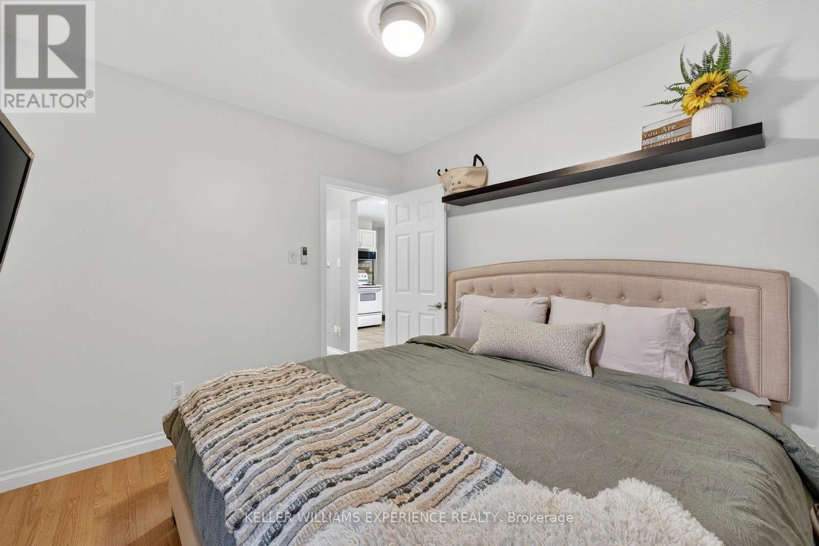 32 Henry Street, Barrie, Ontario  L4N 1C4 - Photo 17 - S12913490