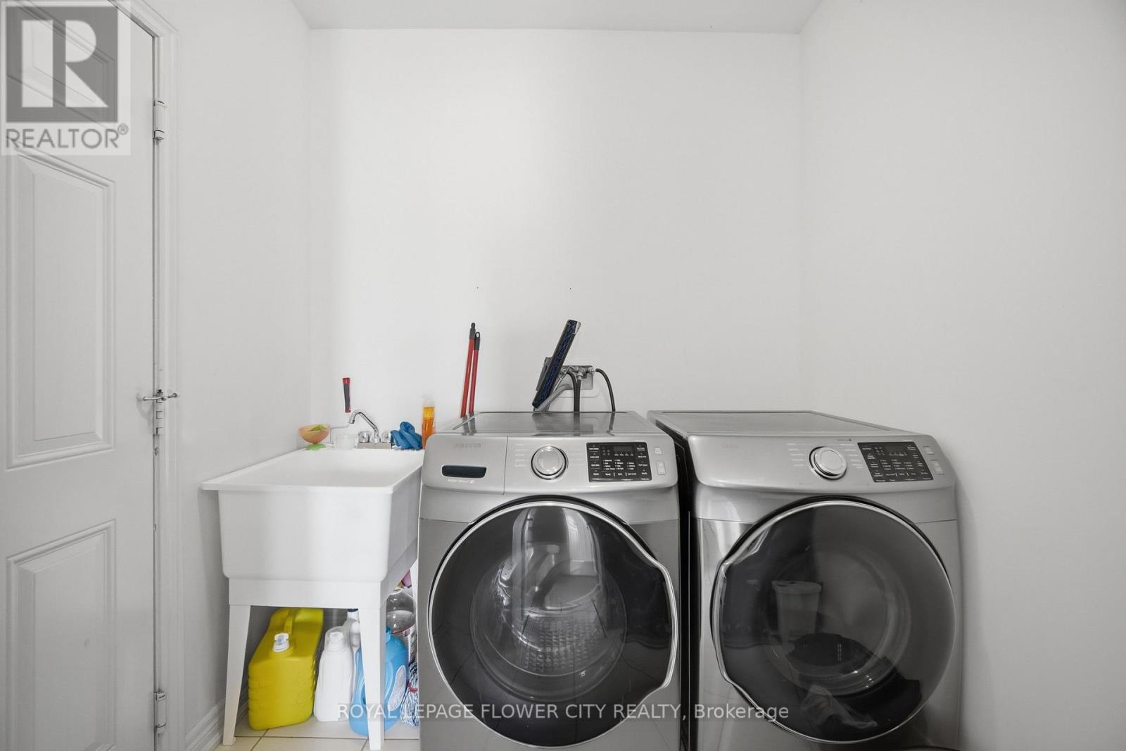 572 Mactier Drive, Vaughan, Ontario  L4H 4T9 - Photo 29 - N13049942