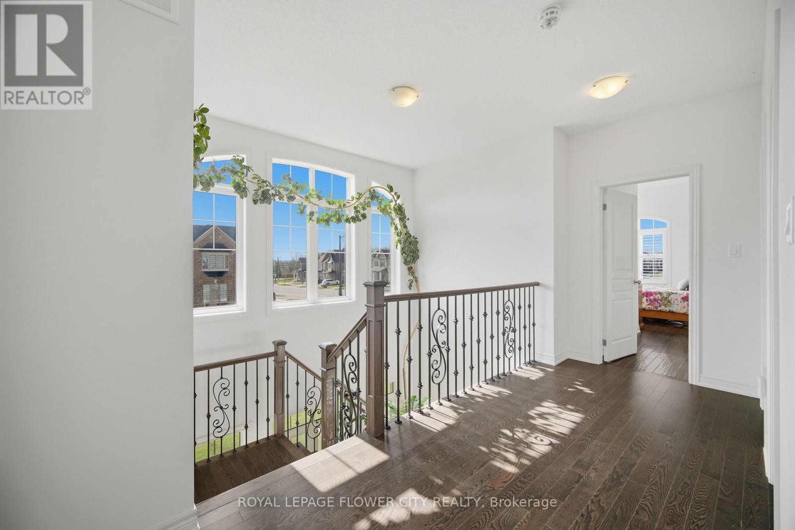 572 Mactier Drive, Vaughan, Ontario  L4H 4T9 - Photo 31 - N13049942