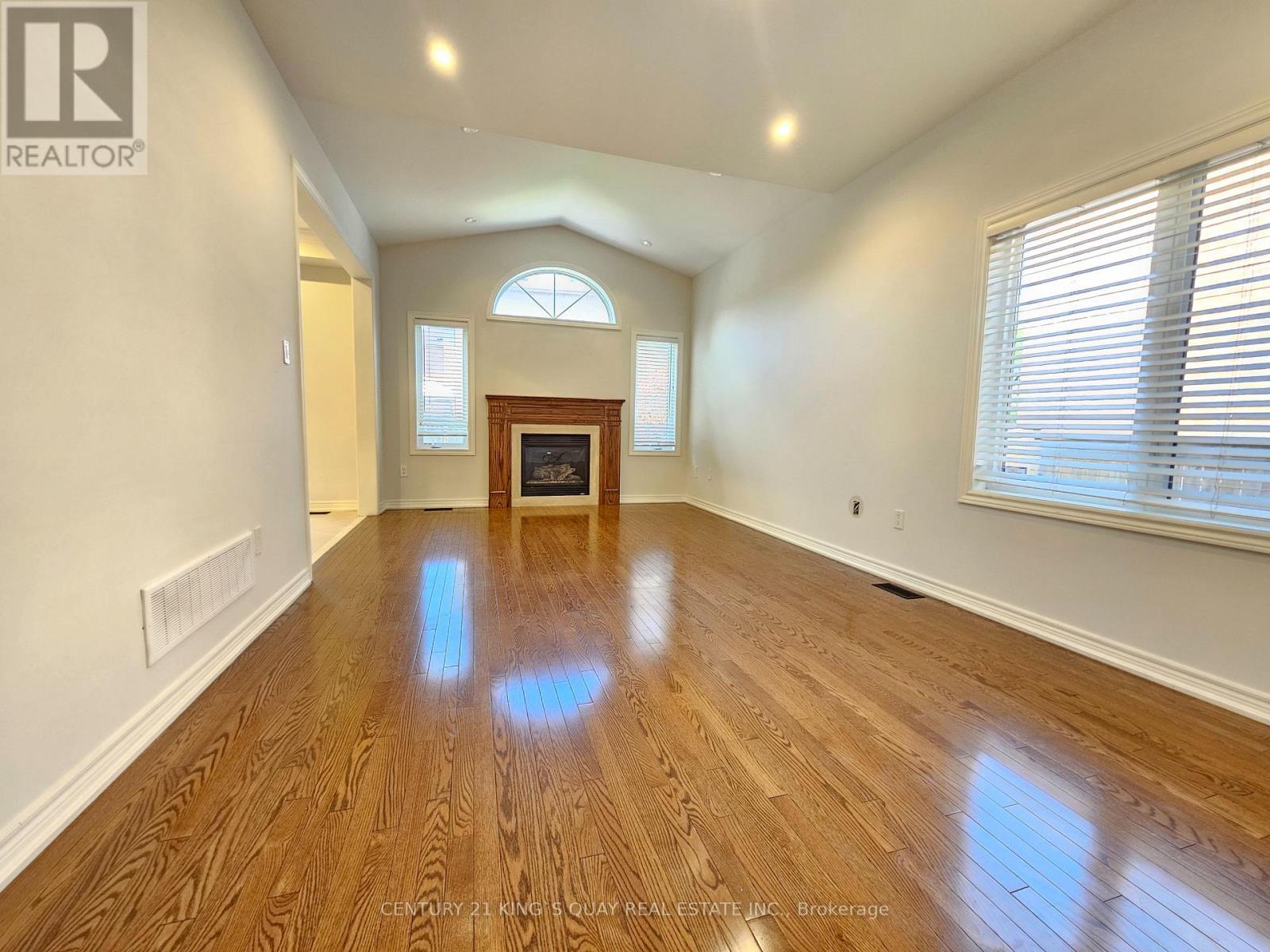 118 Sand Valley Street, Vaughan (Patterson), Ontario  L6A 0S1 - Photo 16 - N13050012