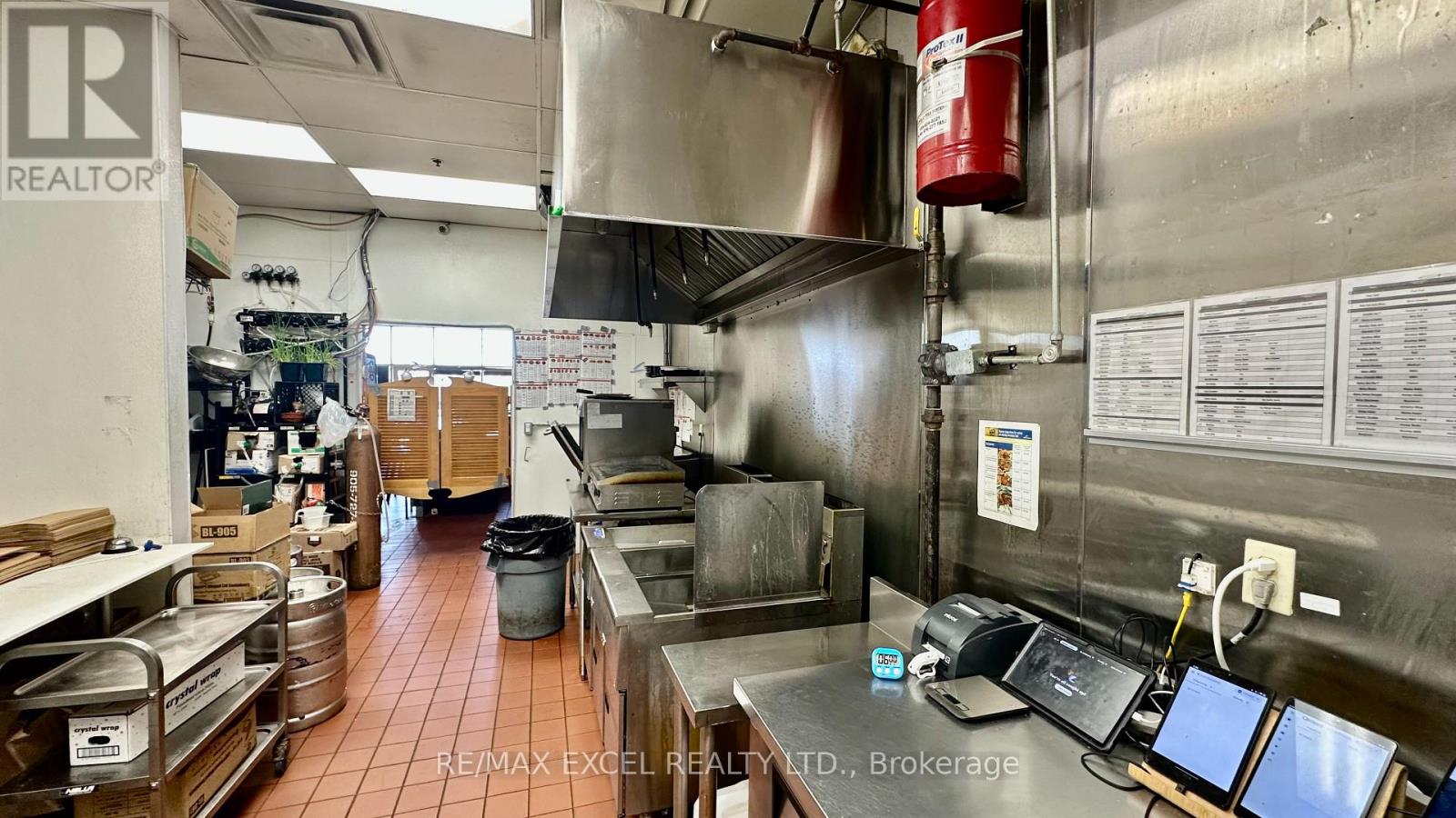 A10 - 650 Wellington Street E, Aurora, Ontario  L4G 0K3 - Photo 10 - N13050110