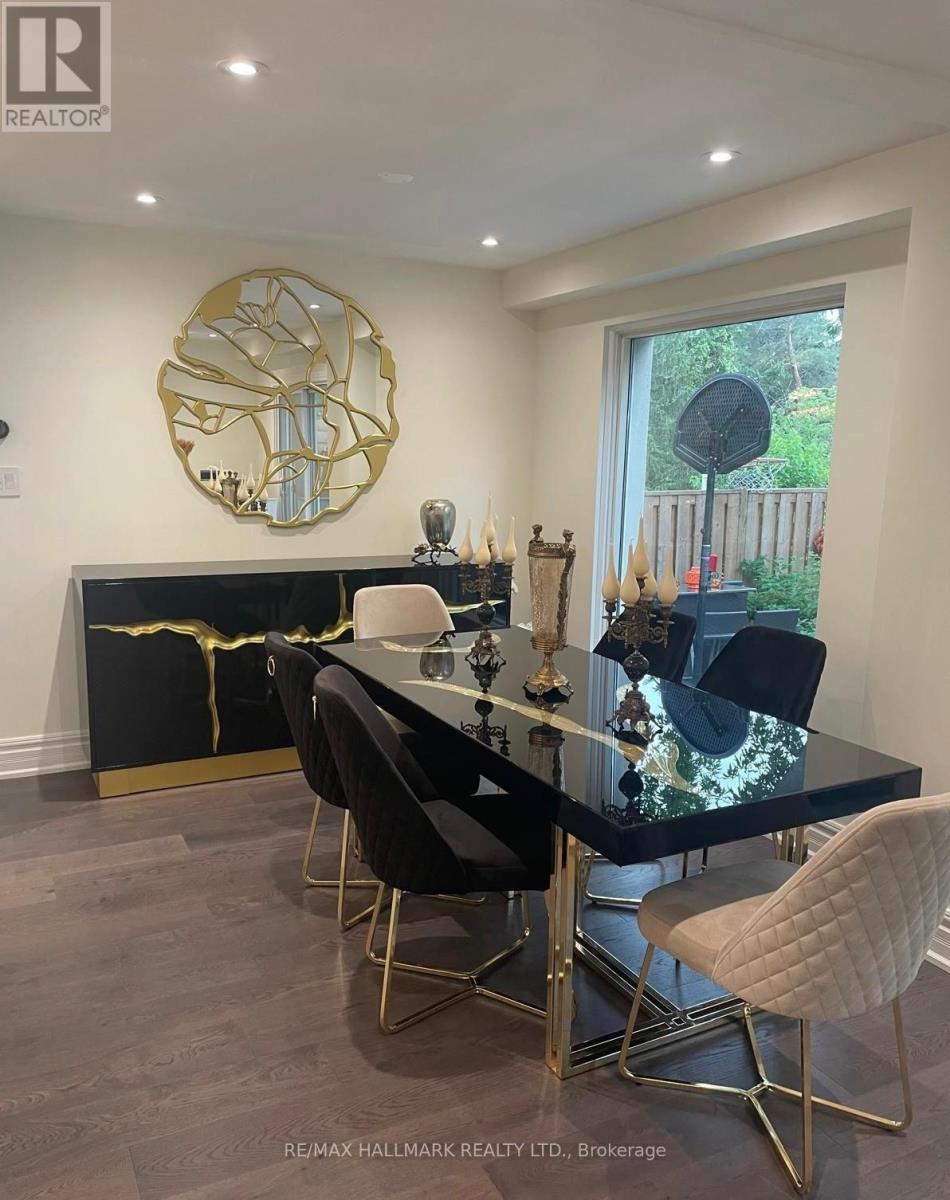 8 Kings College Road, Markham (Aileen-Willowbrook), Ontario  L3T 5J6 - Photo 3 - N13050136