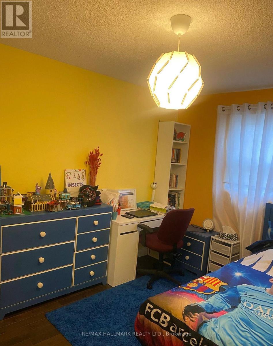 8 Kings College Road, Markham (Aileen-Willowbrook), Ontario  L3T 5J6 - Photo 9 - N13050136