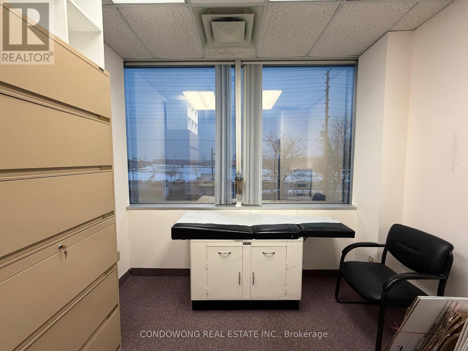 209 - 328 Highway 7 E, Richmond Hill (Doncrest), Ontario  L4B 3P7 - Photo 11 - N13050172