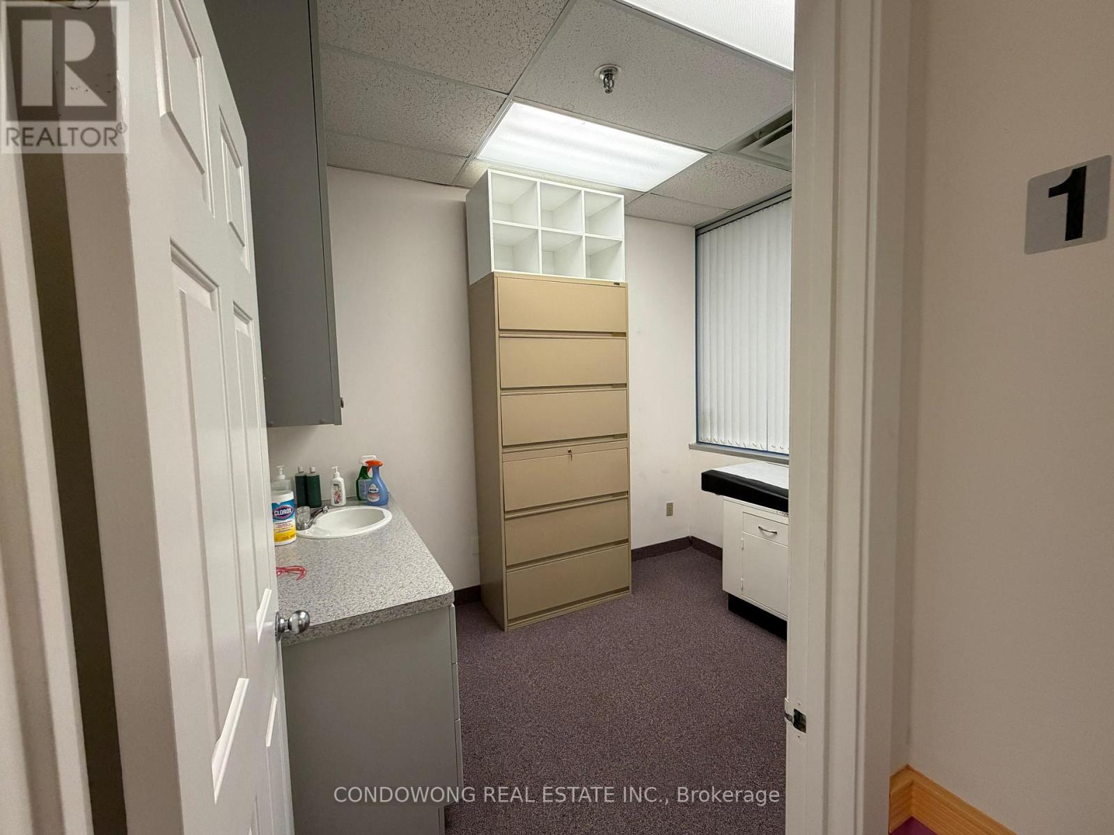 209 - 328 Highway 7 E, Richmond Hill (Doncrest), Ontario  L4B 3P7 - Photo 12 - N13050172