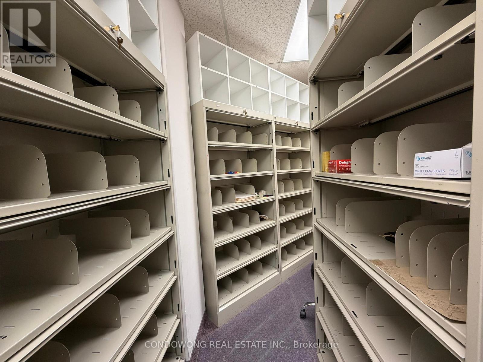 209 - 328 Highway 7 E, Richmond Hill (Doncrest), Ontario  L4B 3P7 - Photo 14 - N13050172