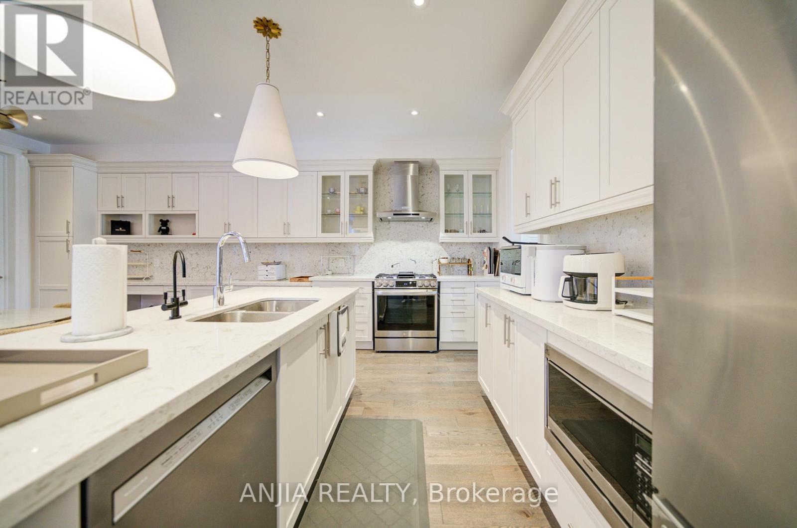 5158 16th Avenue, Markham, Ontario  L6C 2H1 - Photo 15 - N13050190