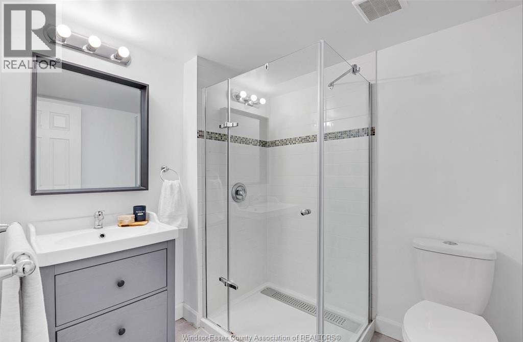 3233 Aurora Drive, Windsor, Ontario  N8R 1Y9 - Photo 10 - 26009226
