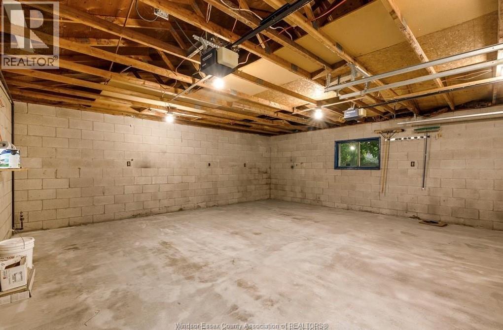 3233 Aurora Drive, Windsor, Ontario  N8R 1Y9 - Photo 17 - 26009226