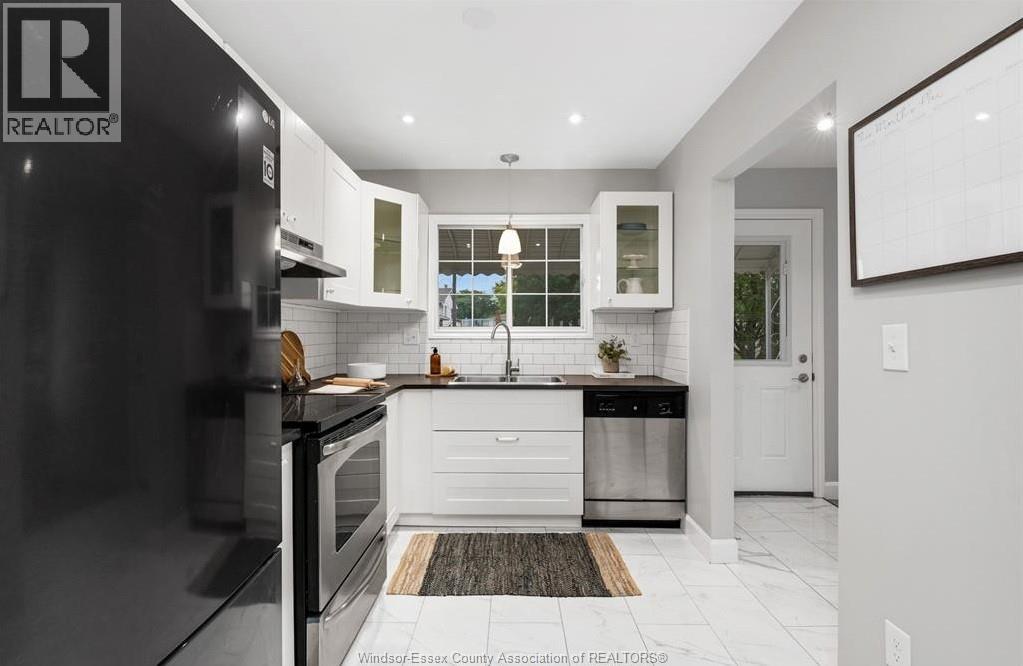 3233 Aurora Drive, Windsor, Ontario  N8R 1Y9 - Photo 6 - 26009226