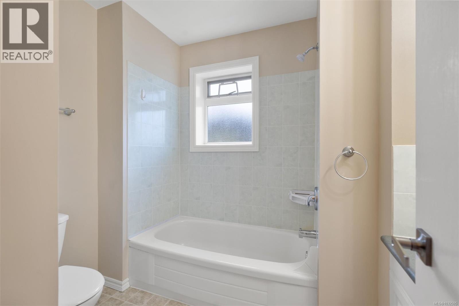 1690 Tampico Pl, Saanich, British Columbia  V8N 5H2 - Photo 29 - 1032505