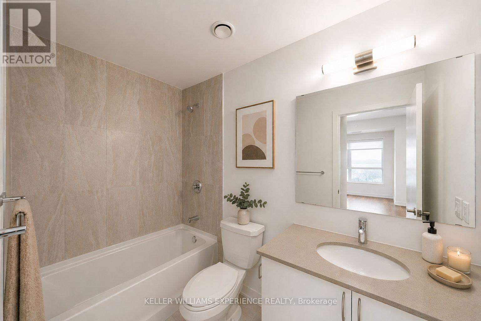 205 - 56 Lakeside Terrace, Barrie (Little Lake), Ontario  L4M 0L4 - Photo 16 - S13050028