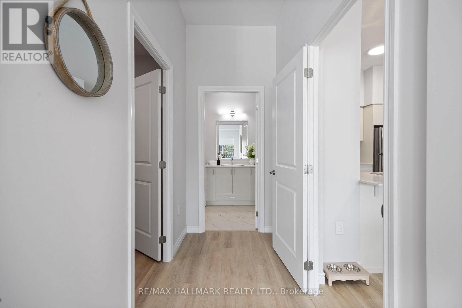 106 - 70 Dean Avenue, Barrie (Painswick South), Ontario  L4N 0C2 - Photo 28 - S13050046