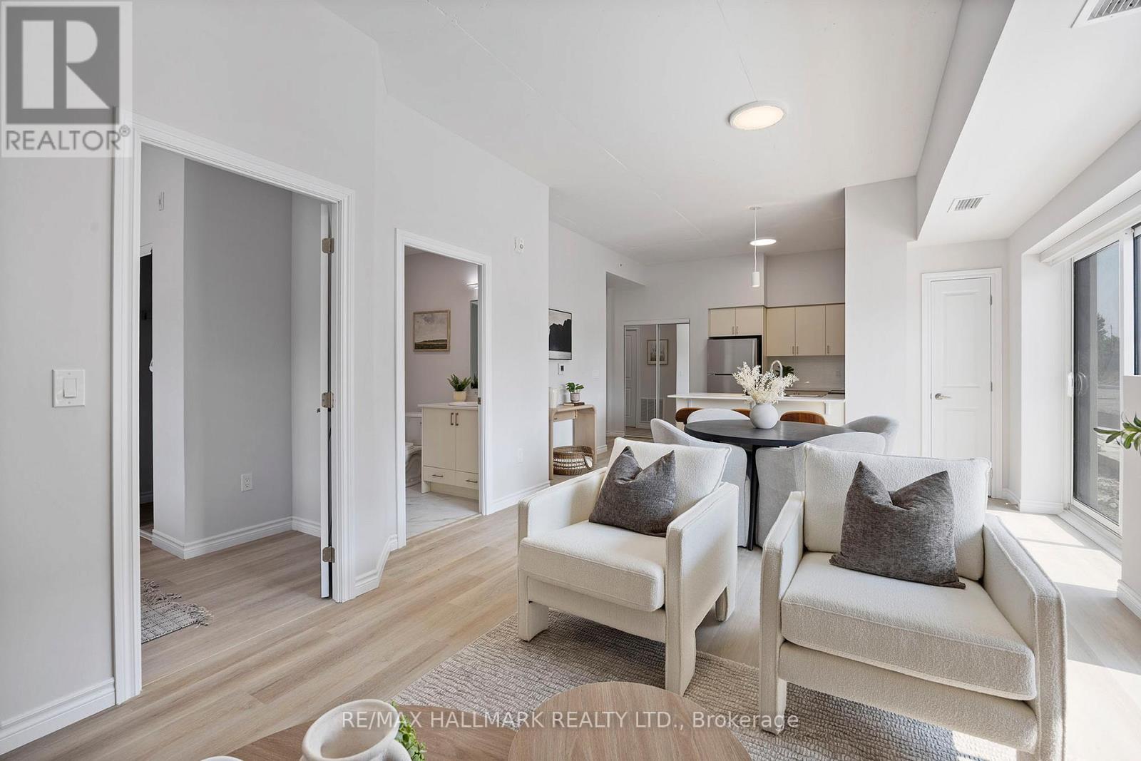 213 - 70 Dean Avenue, Barrie (Painswick South), Ontario  L4N 0C2 - Photo 19 - S13050056