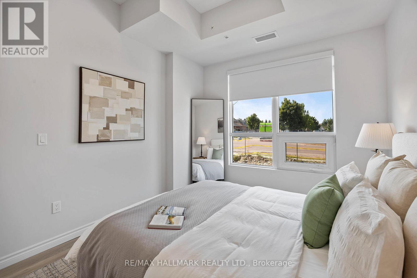 213 - 70 Dean Avenue, Barrie (Painswick South), Ontario  L4N 0C2 - Photo 21 - S13050056