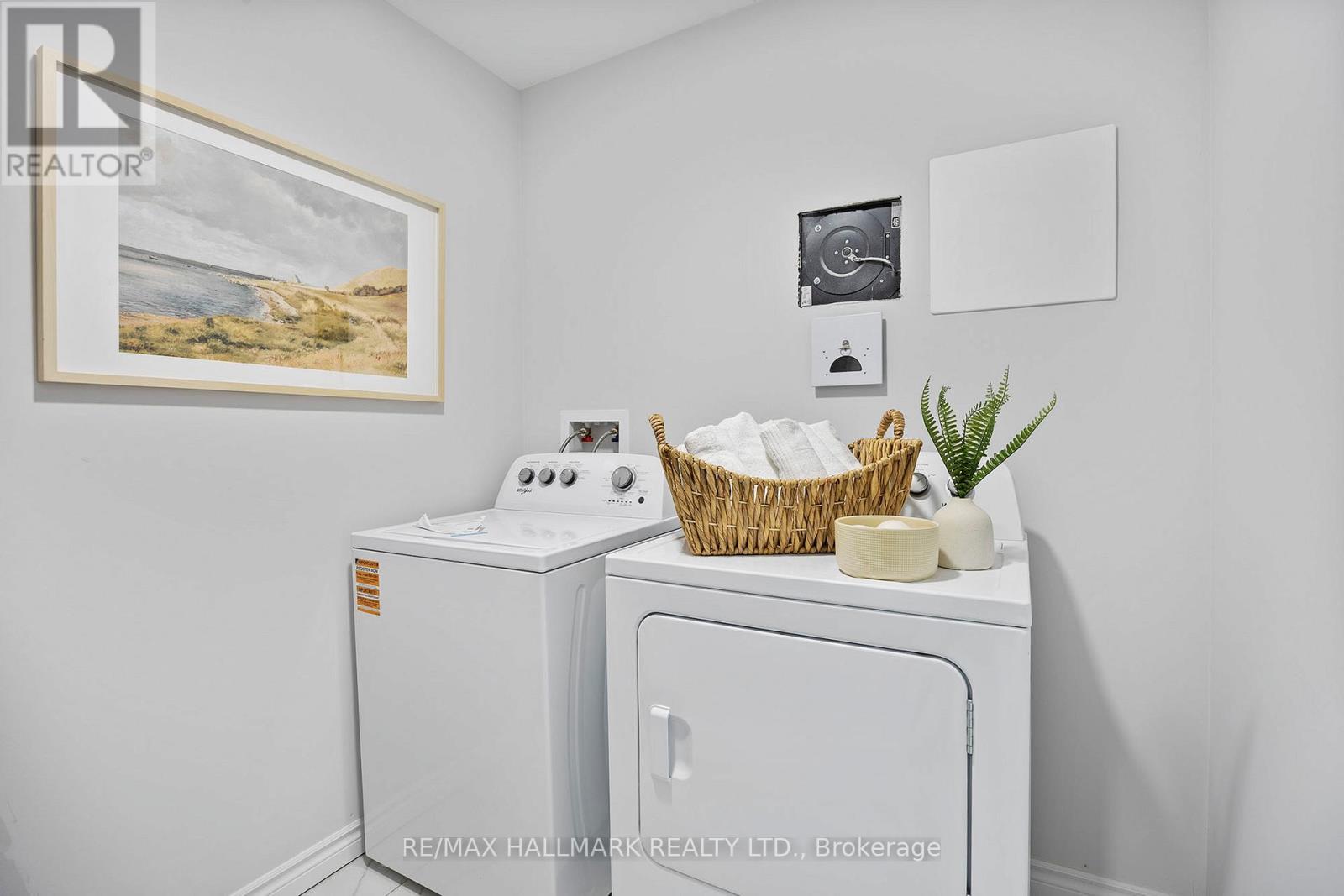 213 - 70 Dean Avenue, Barrie (Painswick South), Ontario  L4N 0C2 - Photo 24 - S13050056