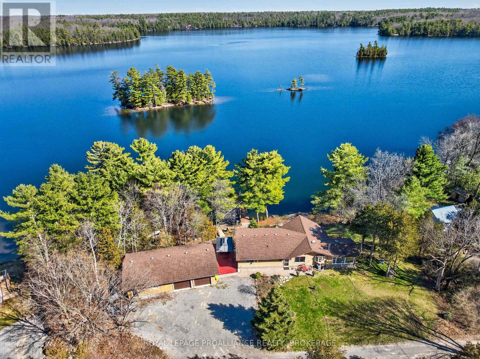 3037 HILLTOP LANE, Frontenac, Ontario