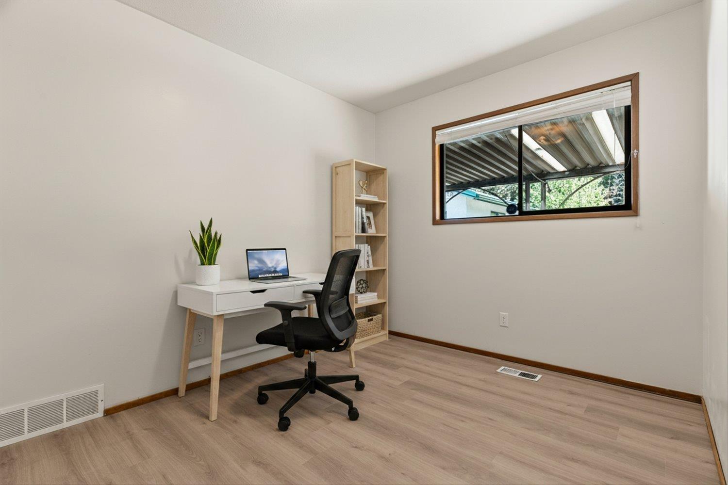 20984 Riverview Drive, Hope, Hope, British Columbia  V0X 1L1 - Photo 19 - R3114078