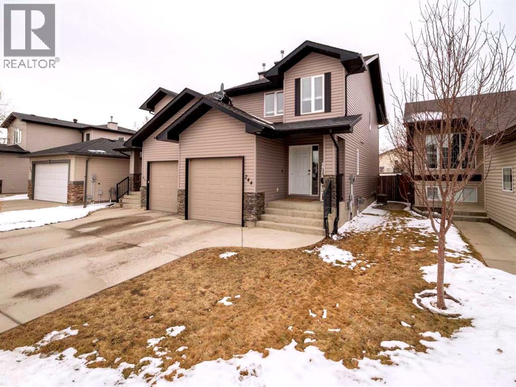 244 Kodiak Boulevard N, Lethbridge, Alberta  T1H 3P6 - Photo 2 - A2294079